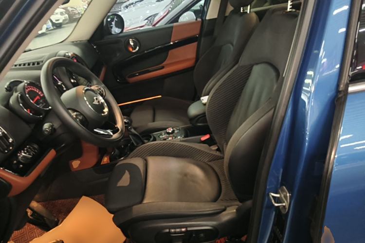 Used MINI Countryman 2017 1.5T COOPER ALL4 Left Front Seat