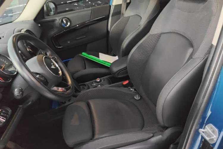 Used MINI Countryman 2017 1.5T COOPER ALL4 Left Front Seat