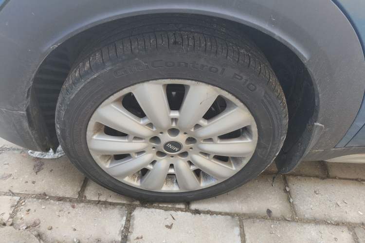 Used MINI Countryman 2017 1.5T COOPER ALL4 Traveler Left Front Wheel Hub