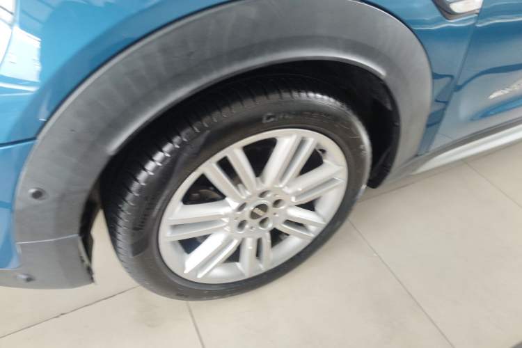 Used MINI Countryman 2017 1.5T COOPER ALL4 Left Front Wheel Hub