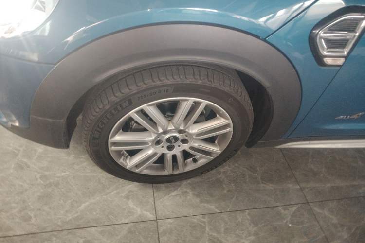 Used MINI Countryman 2017 1.5T COOPER ALL4 Traveler Left Front Wheel Hub