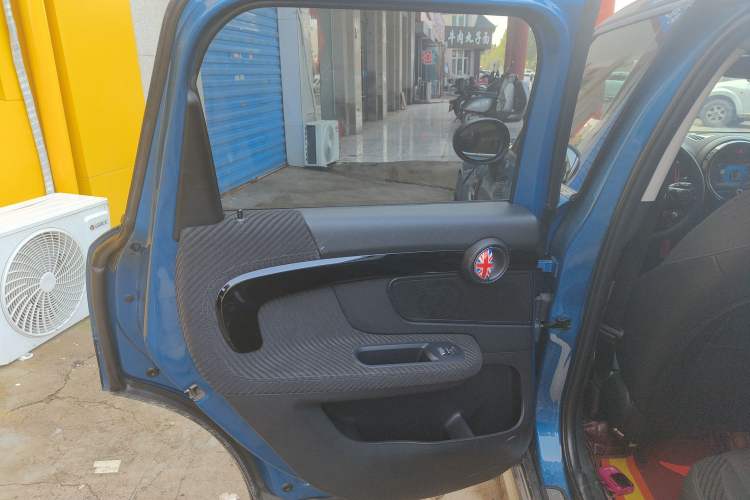 Used MINI Countryman 2017 1.5T COOPER ALL4 Traveler Left Rear Door Interior