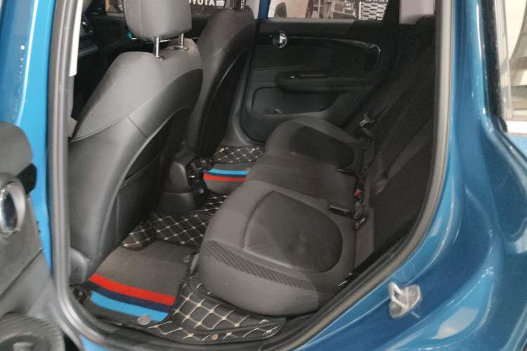 Used MINI Countryman 2017 1.5T COOPER ALL4 Traveler Left Rear Seat