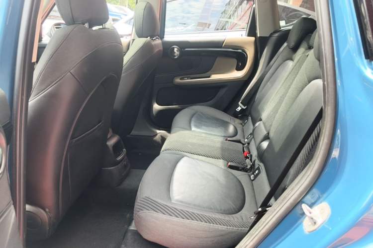 Used MINI Countryman 2017 1.5T COOPER ALL4 Left Rear Seat