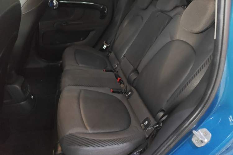 Used MINI Countryman 2017 1.5T COOPER ALL4 Left Rear Seat