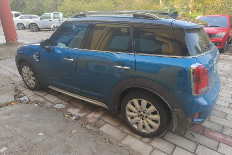 Used MINI Countryman 2017 1.5T COOPER ALL4 Traveler Left Side