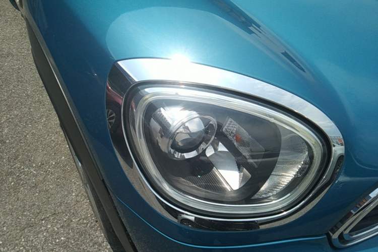 Used MINI Countryman 2017 2.0T COOPER S ALL4 Right Front Headlight