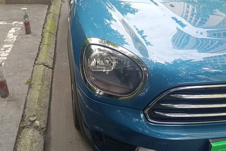 Used MINI Countryman 2017 1.5T COOPER ALL4 Right Front Headlight