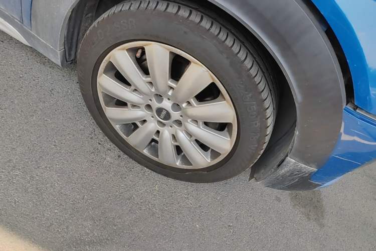 Used MINI Countryman 2017 2.0T COOPER S ALL4 Explorer Right Front Wheel Hub