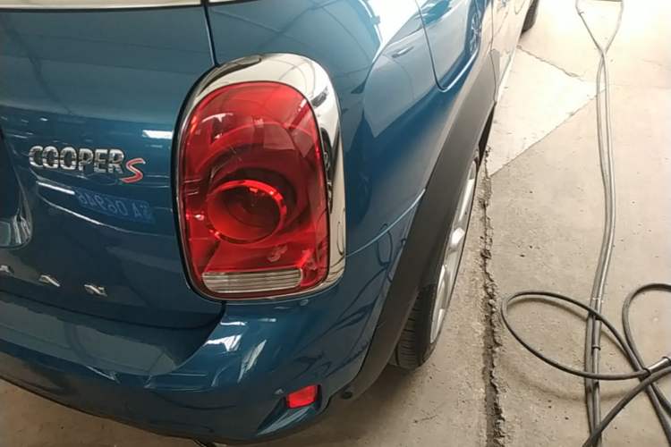 Used MINI Countryman 2017 2.0T COOPER S ALL4 Traveler Right Rear Taillight