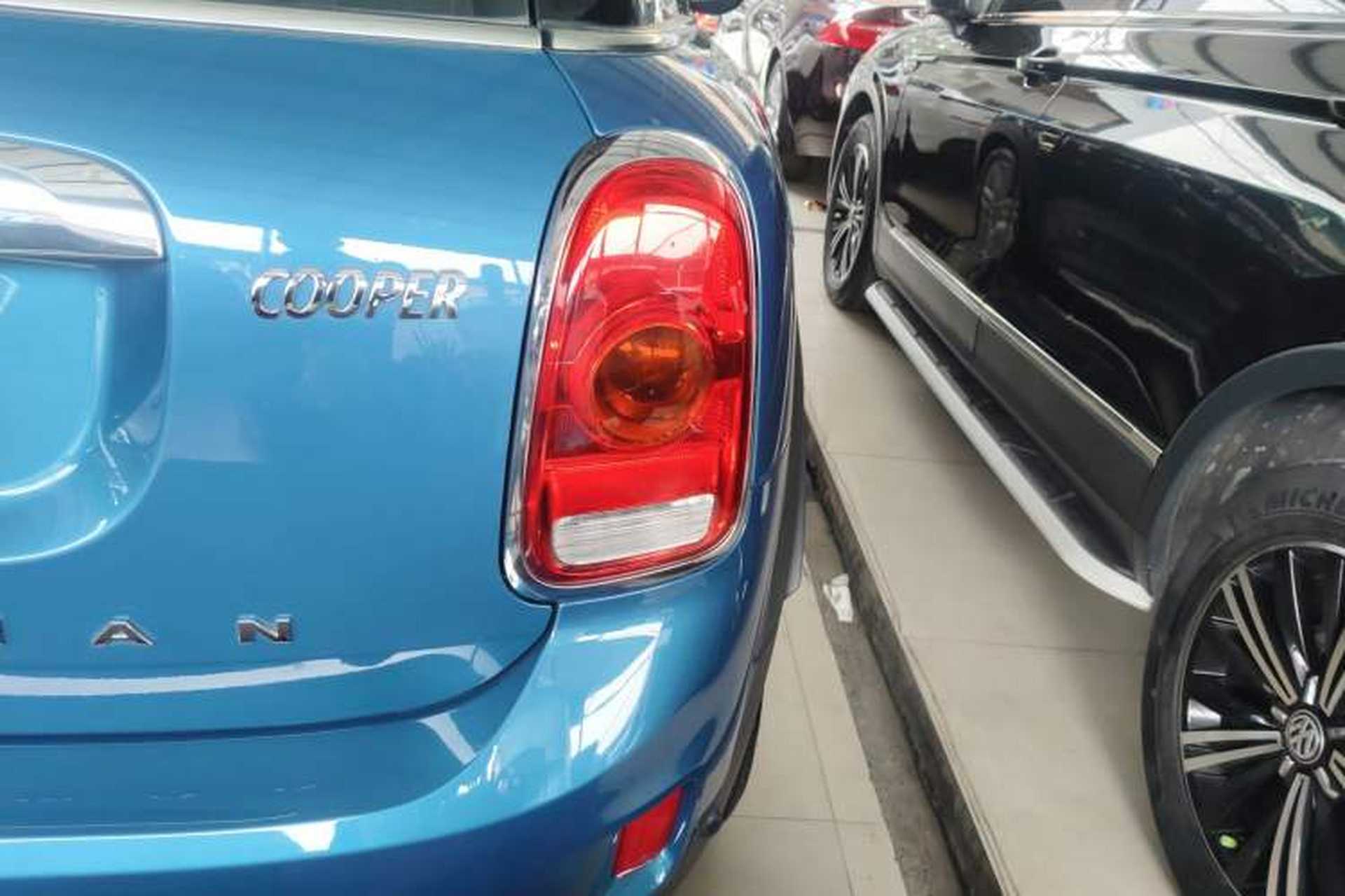 Used MINI Countryman 2017 1.5T COOPER ALL4 Right Rear Taillight