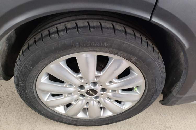 Used MINI Countryman 2017 2.0T COOPER S ALL4 Right Rear Wheel Hub