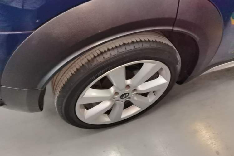 Used MINI Countryman 2017 2.0T COOPER S ALL4 Traveler Right Rear Wheel Hub