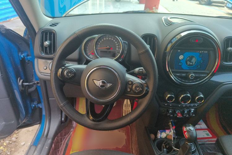 Used MINI Countryman 2017 1.5T COOPER ALL4 Traveler Steering Wheel