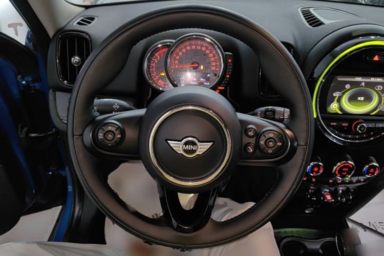 Used MINI Countryman 2017 1.5T COOPER ALL4 Traveler Steering Wheel