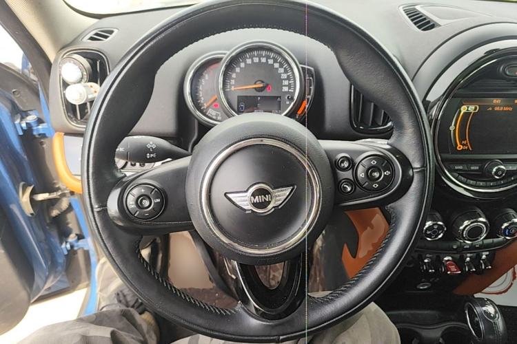 Used MINI Countryman 2017 1.5T COOPER ALL4 Steering Wheel