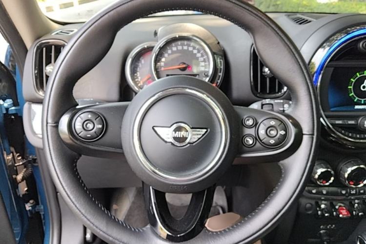 Used MINI Countryman 2017 1.5T COOPER ALL4 Traveler Steering Wheel