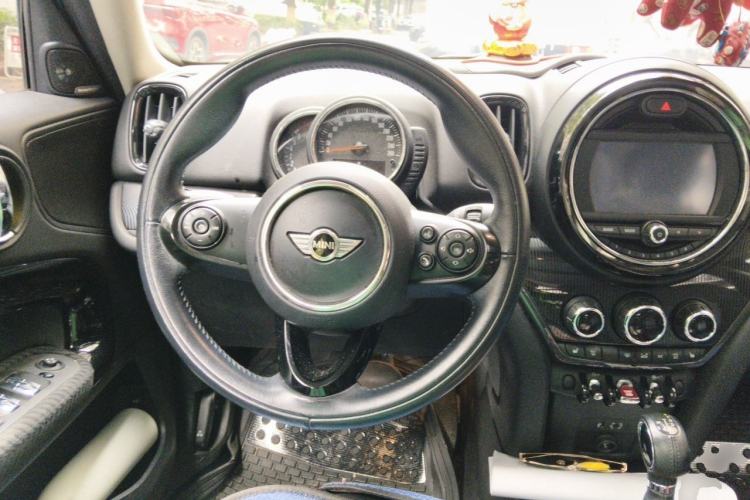 Used MINI Countryman 2017 1.5T COOPER ALL4 Traveler Steering Wheel