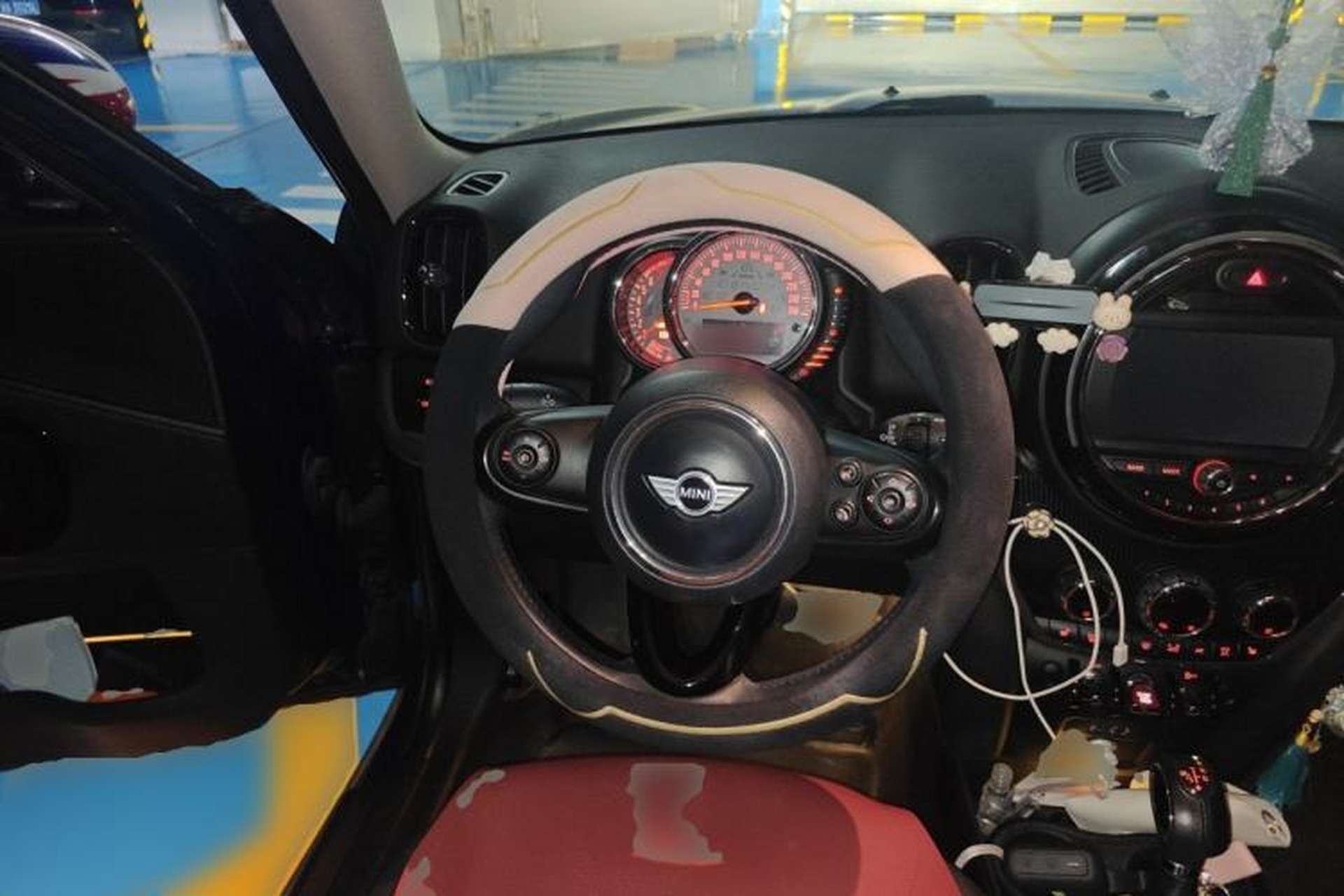 Used MINI Countryman 2017 1.5T COOPER ALL4 Traveler Steering Wheel