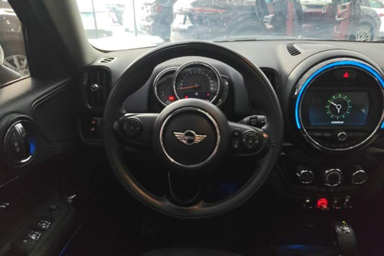 Used MINI Countryman 2017 1.5T COOPER ALL4 Steering Wheel
