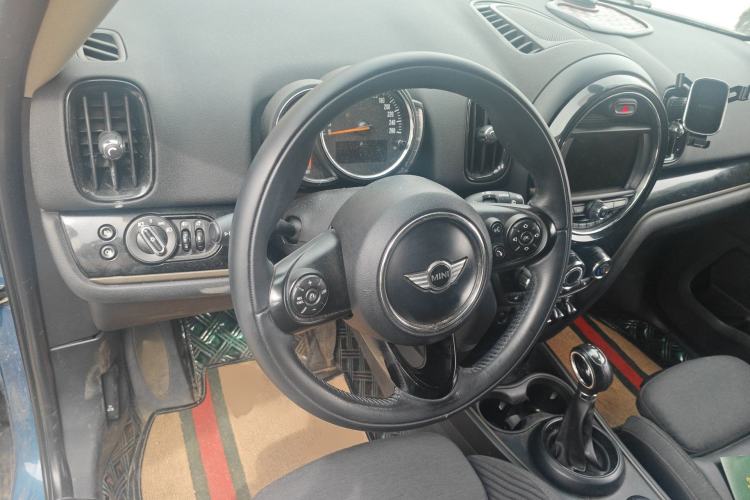 Used MINI Countryman 2017 1.5T COOPER ALL4 Steering Wheel