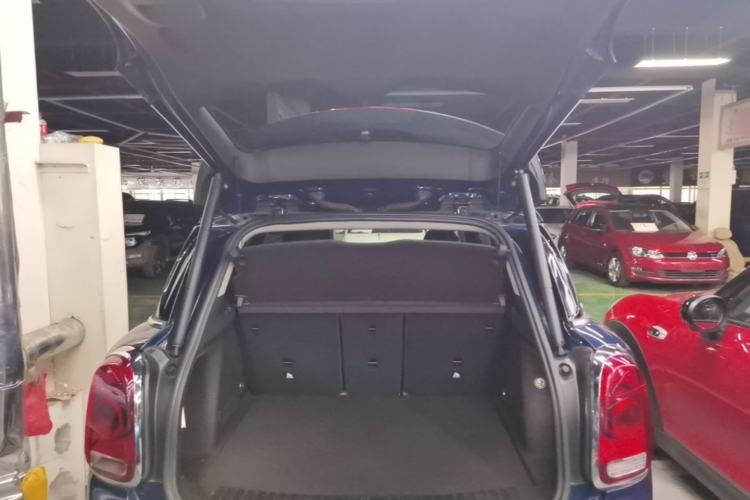 Used MINI Countryman 2017 2.0T COOPER S ALL4 Traveler Trunk