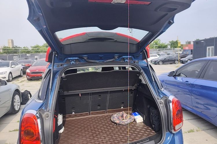 Used MINI Countryman 2017 1.5T COOPER ALL4 Trunk