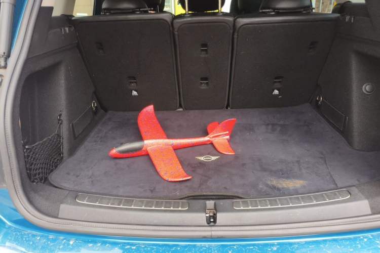 Used MINI Countryman 2017 2.0T COOPER S ALL4 Traveler Trunk