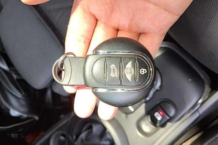 Used MINI Countryman 2017 1.5T COOPER ALL4 Traveler Vehicle Key