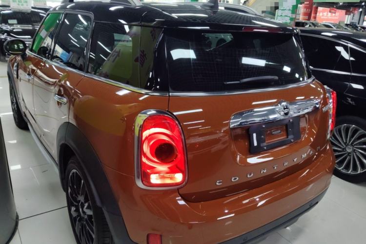 Used MINI Countryman 2017 1.5T COOPER ALL4 Traveler Exterior 2