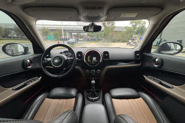 Used MINI Countryman 2017 1.5T COOPER ALL4 Interior 14