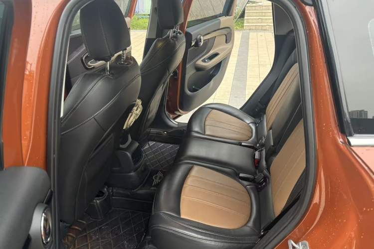 Used MINI Countryman 2017 1.5T COOPER ALL4 Interior 2