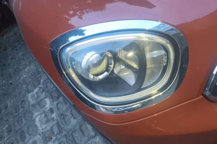 Used MINI Countryman 2017 1.5T COOPER ALL4 Traveler Right Front Headlight