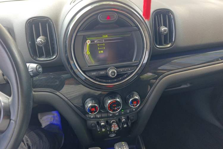Used MINI Countryman 2017 1.5T COOPER Explorer Audio And AC Panel
