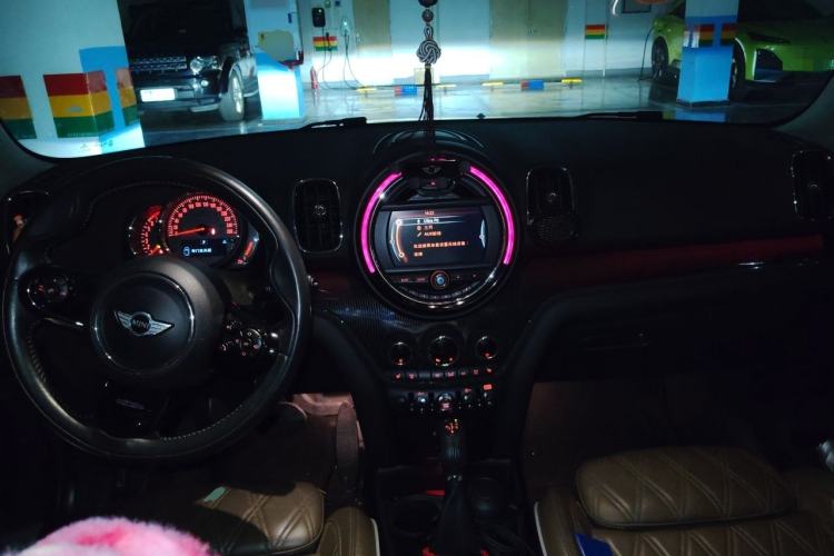 Used MINI Countryman 2017 2.0T COOPER S ALL4 Center Console