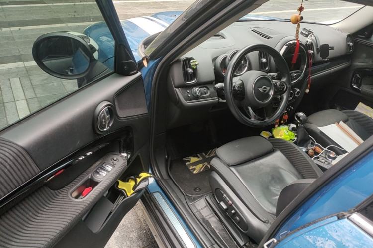 Used MINI Countryman 2017 1.5T COOPER ALL4 Explorer Driver Seat