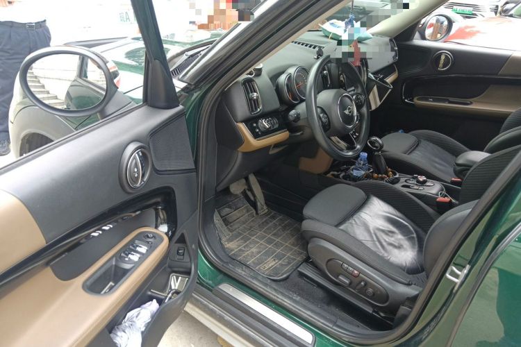 Used MINI Countryman 2017 1.5T COOPER ALL4 Driver Seat