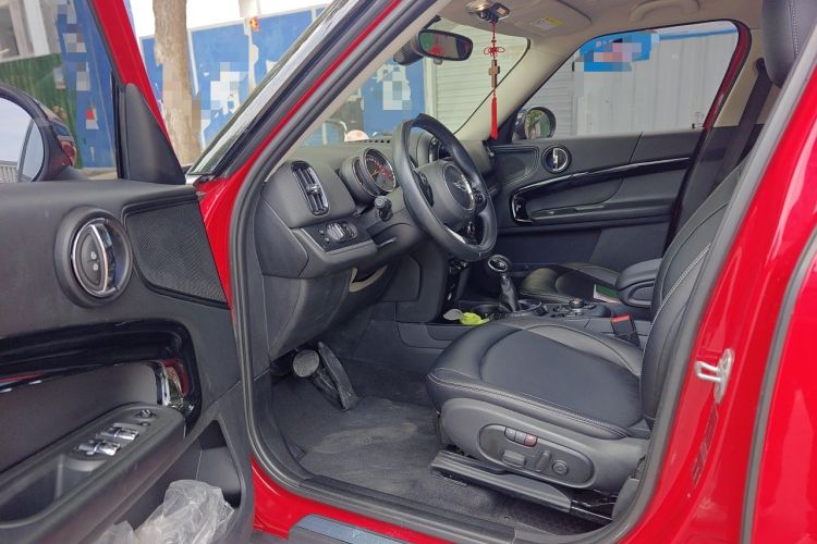 Used MINI Countryman 2017 1.5T COOPER Explorer Driver Seat