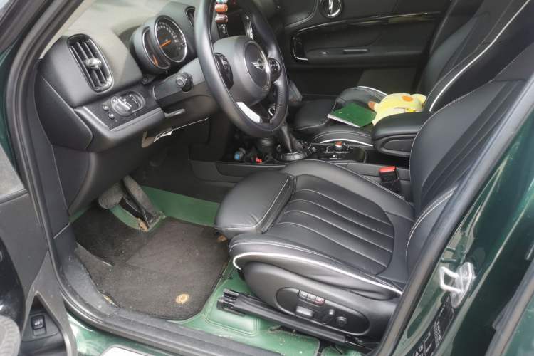 Used MINI Countryman 2017 1.5T COOPER ALL4 Traveler Driver Seat