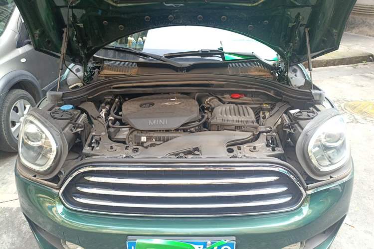 Used MINI Countryman 2017 1.5T COOPER ALL4 Traveler Engine Bay