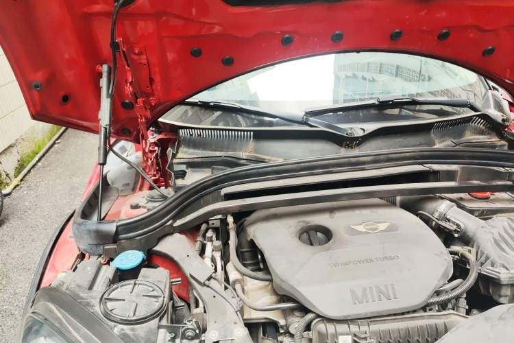 Used MINI Countryman 2017 1.5T COOPER ALL4 Engine Bay Right