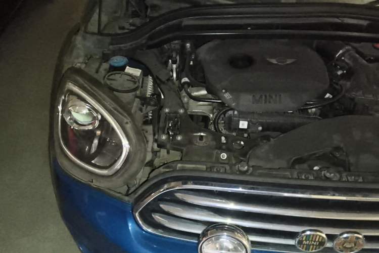 Used MINI Countryman 2017 1.5T COOPER ALL4 Traveler Engine Bay Right