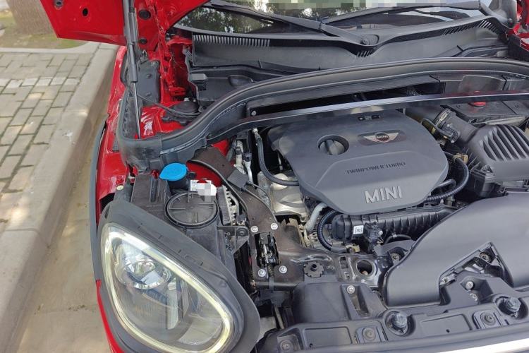 Used MINI Countryman 2017 1.5T COOPER Explorer Engine Bay Right