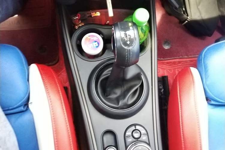 Used MINI Countryman 2017 1.5T COOPER ALL4 Traveler Gear Lever