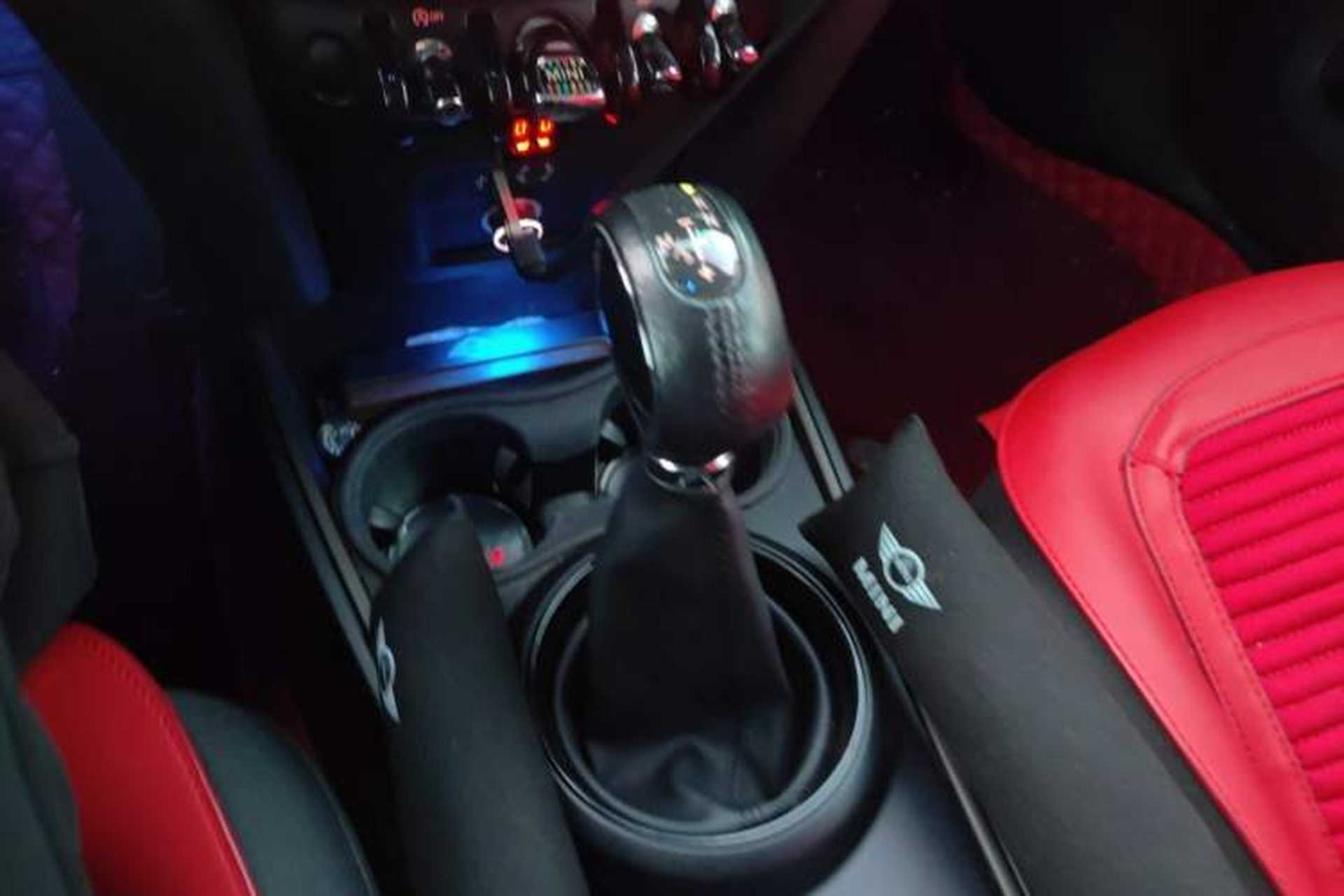 Used MINI Countryman 2017 2.0T COOPER S ALL4 Gear Lever