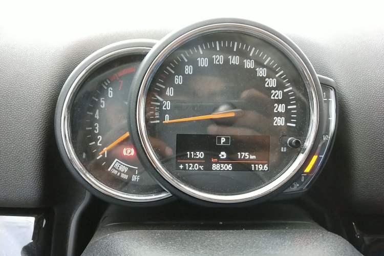 Used MINI Countryman 2017 1.5T COOPER ALL4 Traveler Instrument Cluster
