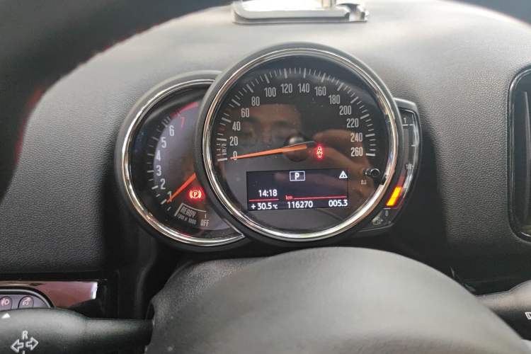 Used MINI Countryman 2017 1.5T COOPER Instrument Cluster