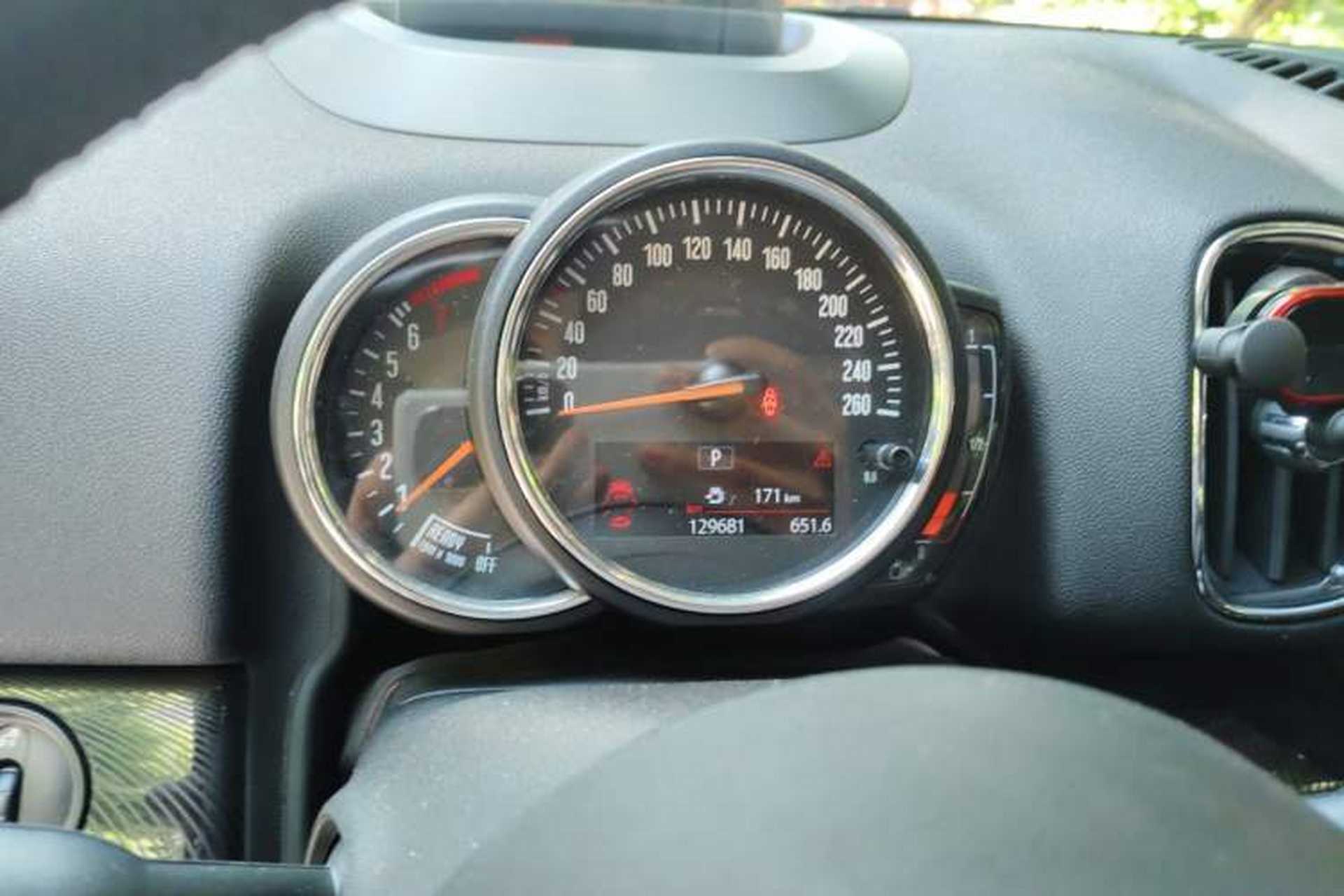 Used MINI Countryman 2017 2.0T COOPER S ALL4 Explorer Instrument Cluster