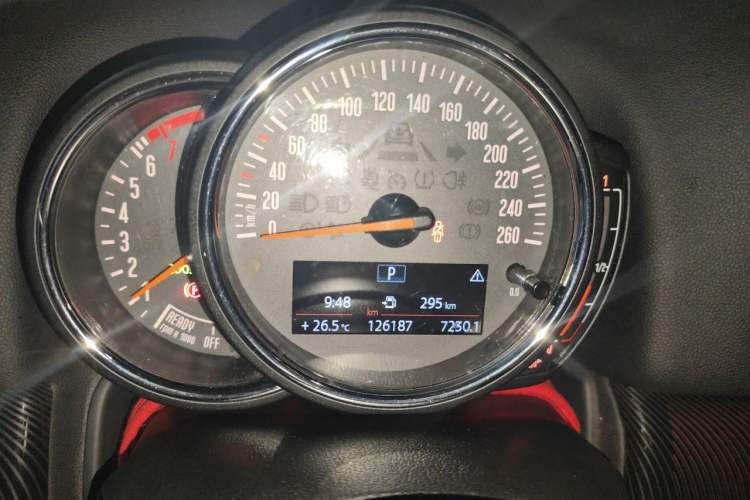 Used MINI Countryman 2017 1.5T COOPER ALL4 Explorer Instrument Cluster