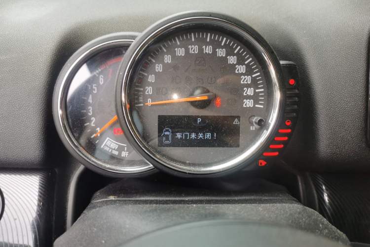 Used MINI Countryman 2017 1.5T COOPER ALL4 Traveler Instrument Cluster